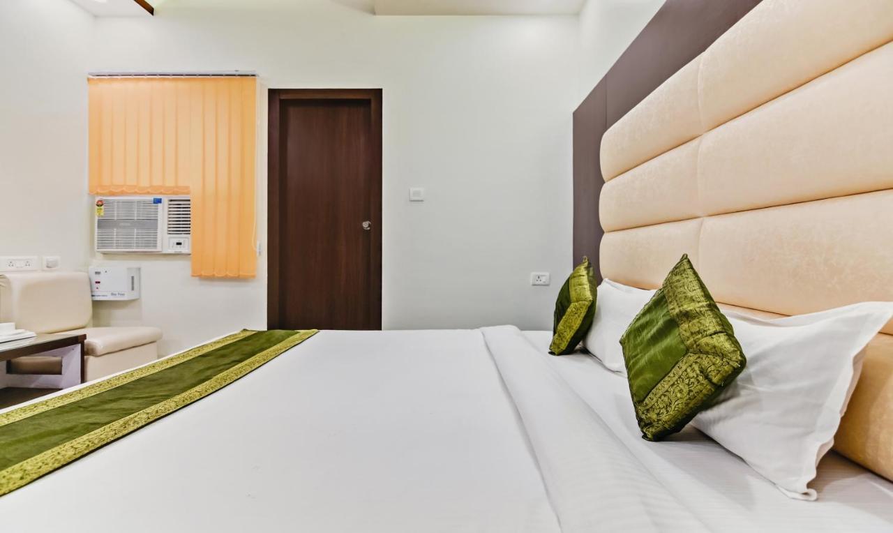Treebo Resto- Near Lucknow Railway Station Hotel Ngoại thất bức ảnh