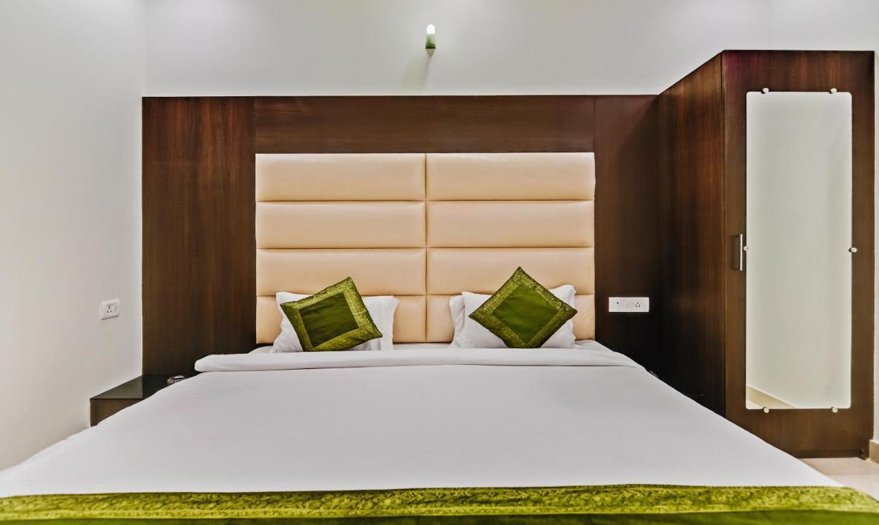 Treebo Resto- Near Lucknow Railway Station Hotel Ngoại thất bức ảnh