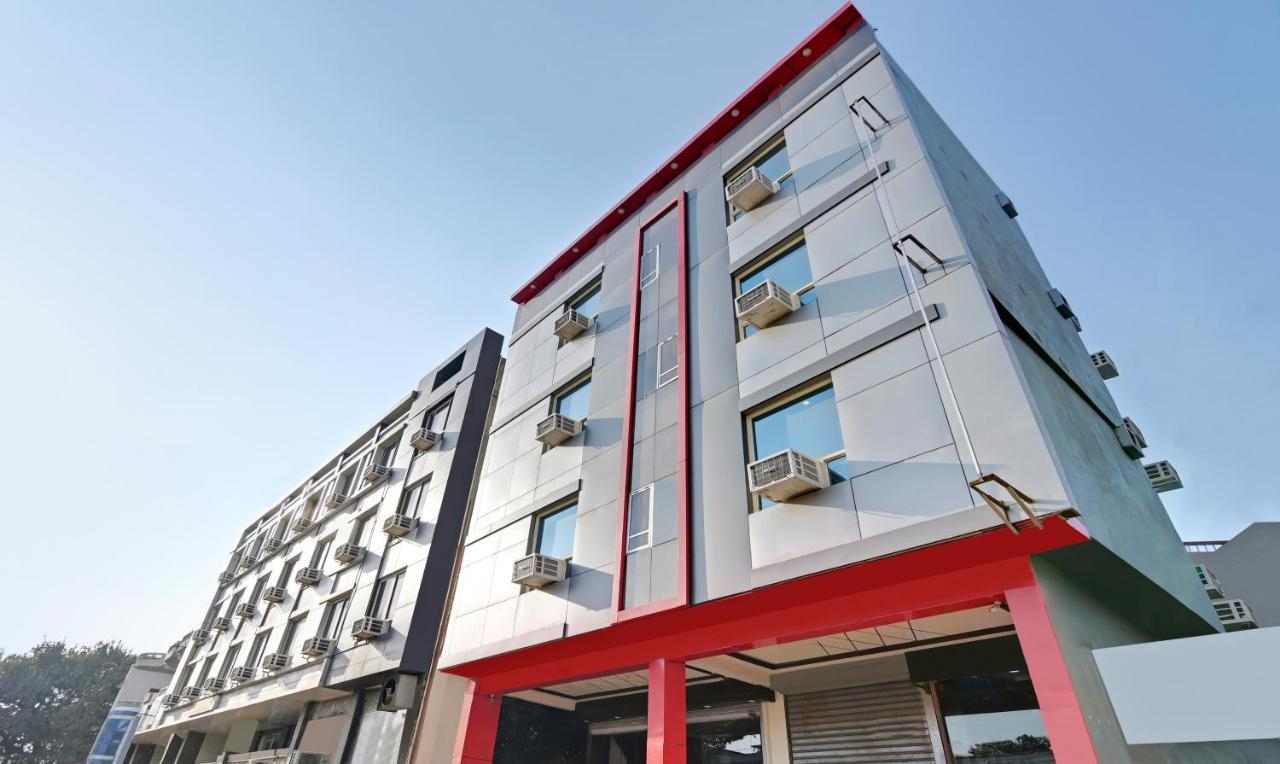 Treebo Resto- Near Lucknow Railway Station Hotel Ngoại thất bức ảnh